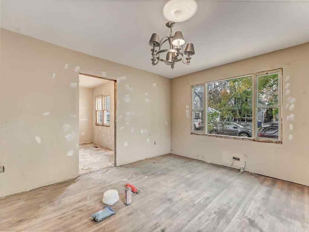 MLS® A2265828 - 960 5 Street SE in River Flats Medicine Hat, Residential