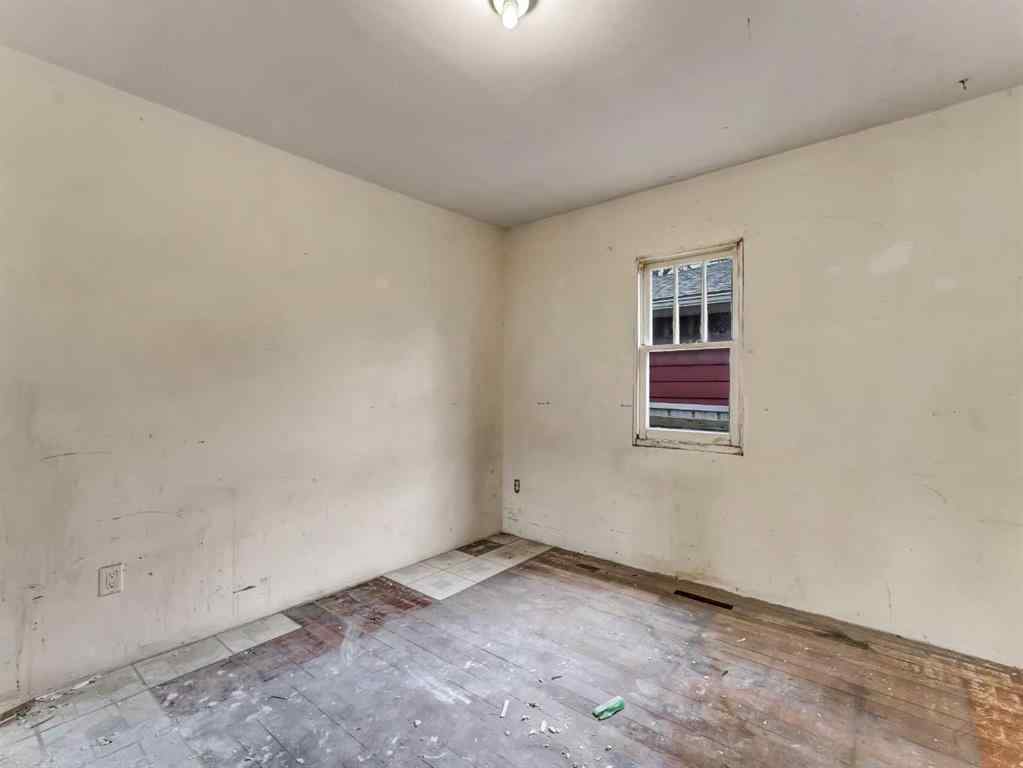 MLS® A2265828 - 960 5 Street SE in River Flats Medicine Hat, Residential