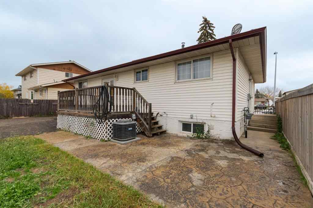 MLS® A2265830 - 114 Highfield Street  in Thickwood Fort McMurray, Residential