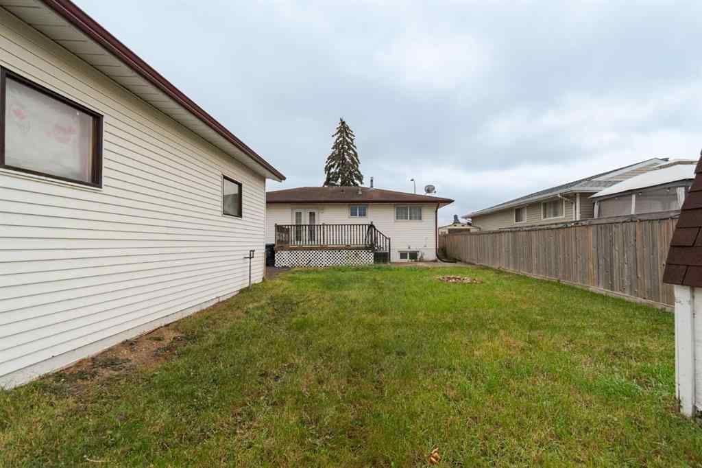 MLS® A2265830 - 114 Highfield Street  in Thickwood Fort McMurray, Residential