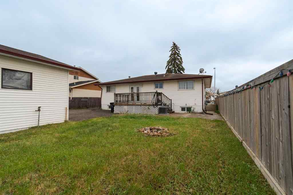 MLS® A2265830 - 114 Highfield Street  in Thickwood Fort McMurray, Residential