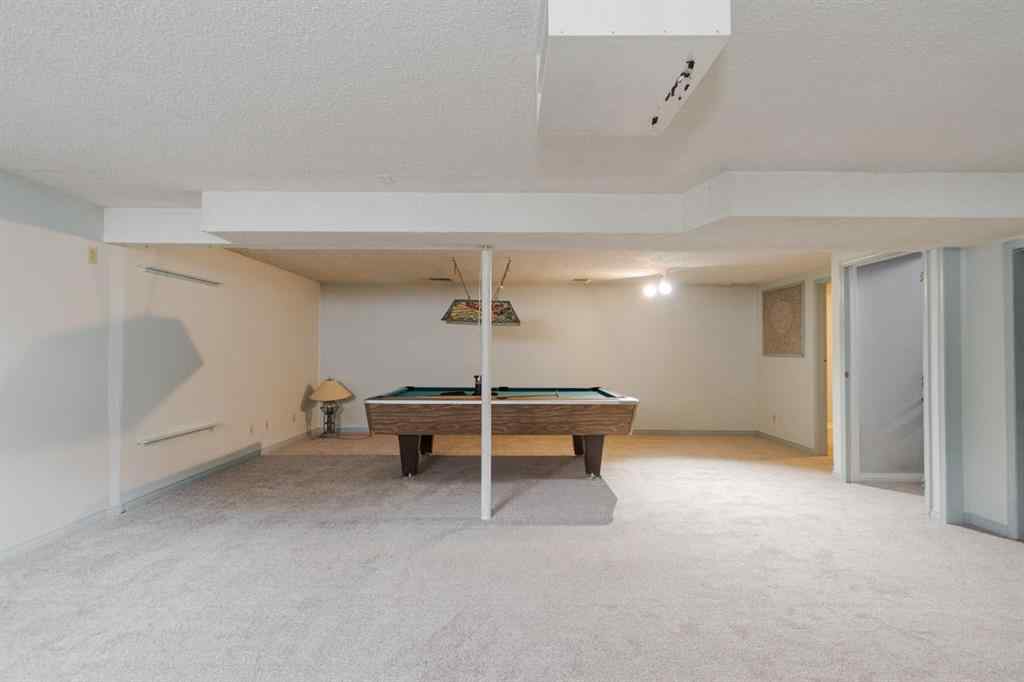MLS® A2265830 - 114 Highfield Street  in Thickwood Fort McMurray, Residential