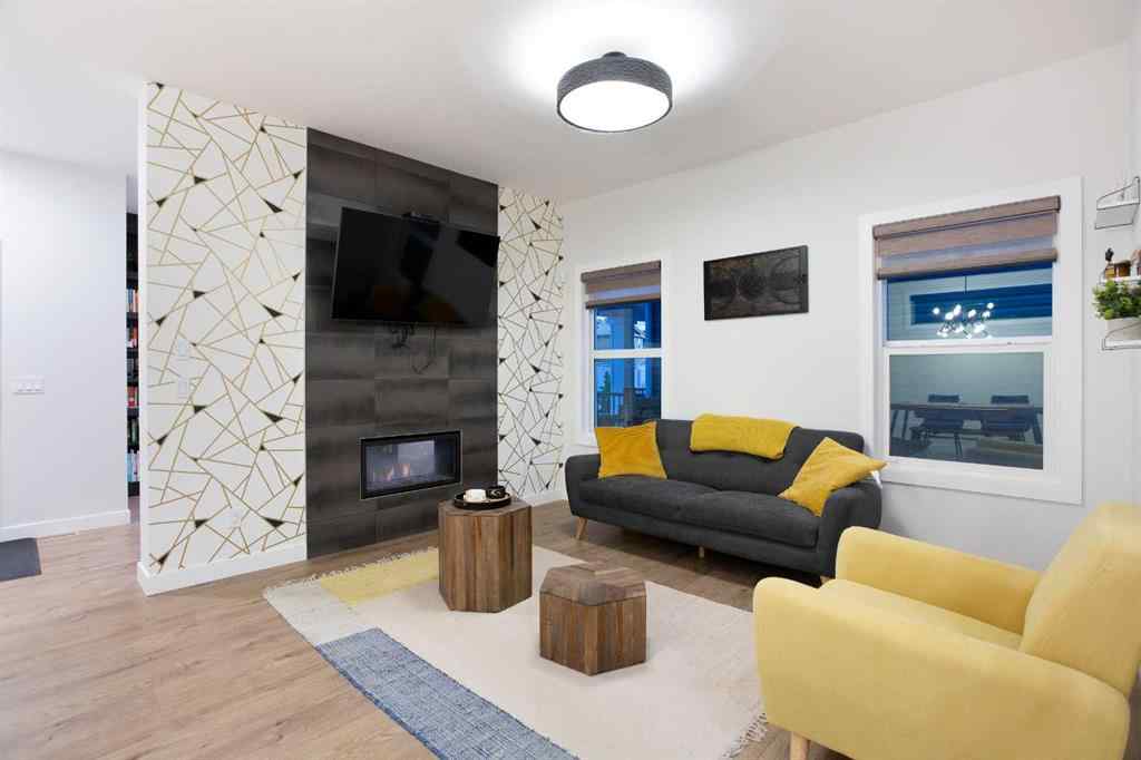 MLS® A2265836 - 210 Chelsea Heath  in Chelsea_CH Chestermere, Residential