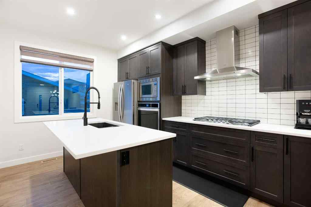 MLS® A2265836 - 210 Chelsea Heath  in Chelsea_CH Chestermere, Residential