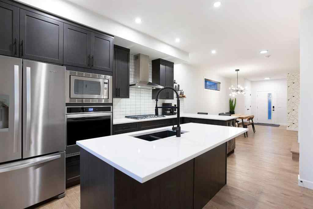 MLS® A2265836 - 210 Chelsea Heath  in Chelsea_CH Chestermere, Residential