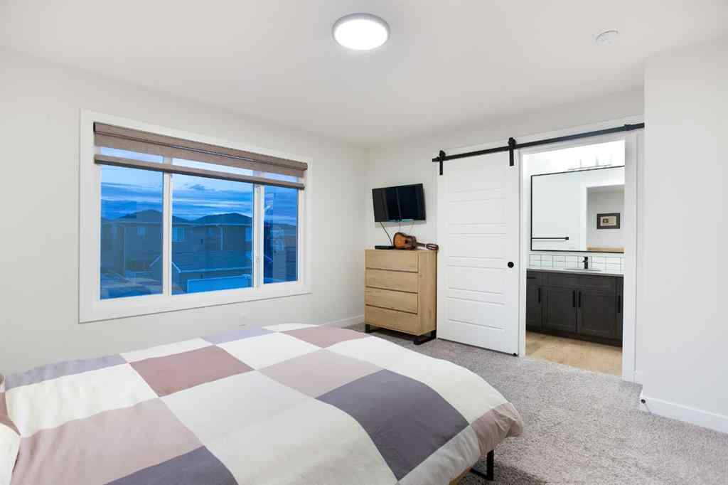 MLS® A2265836 - 210 Chelsea Heath  in Chelsea_CH Chestermere, Residential