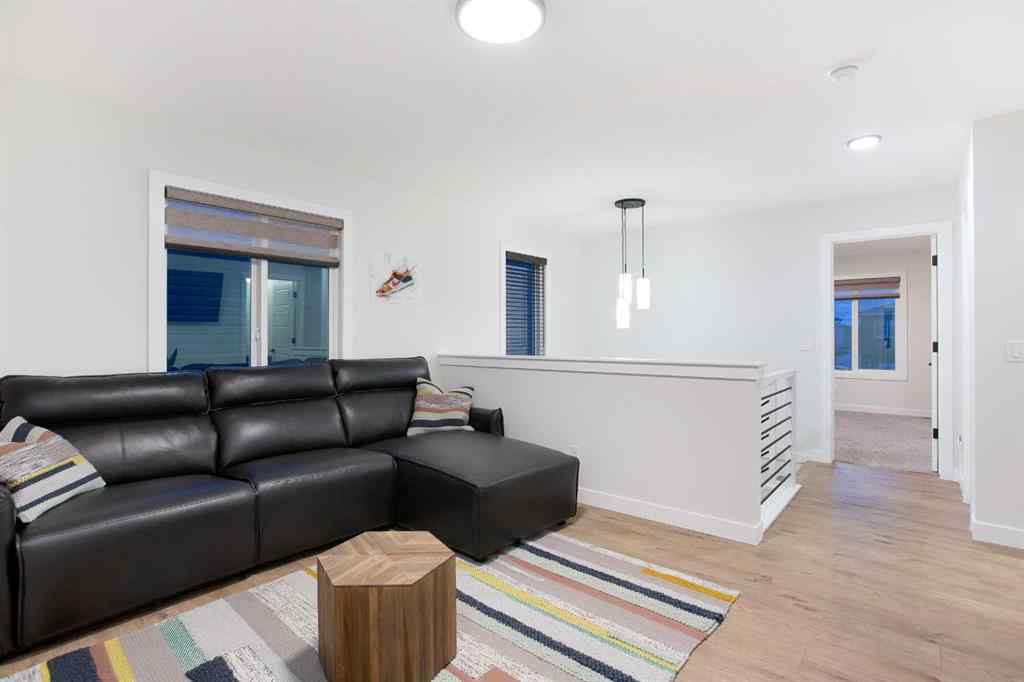 MLS® A2265836 - 210 Chelsea Heath  in Chelsea_CH Chestermere, Residential