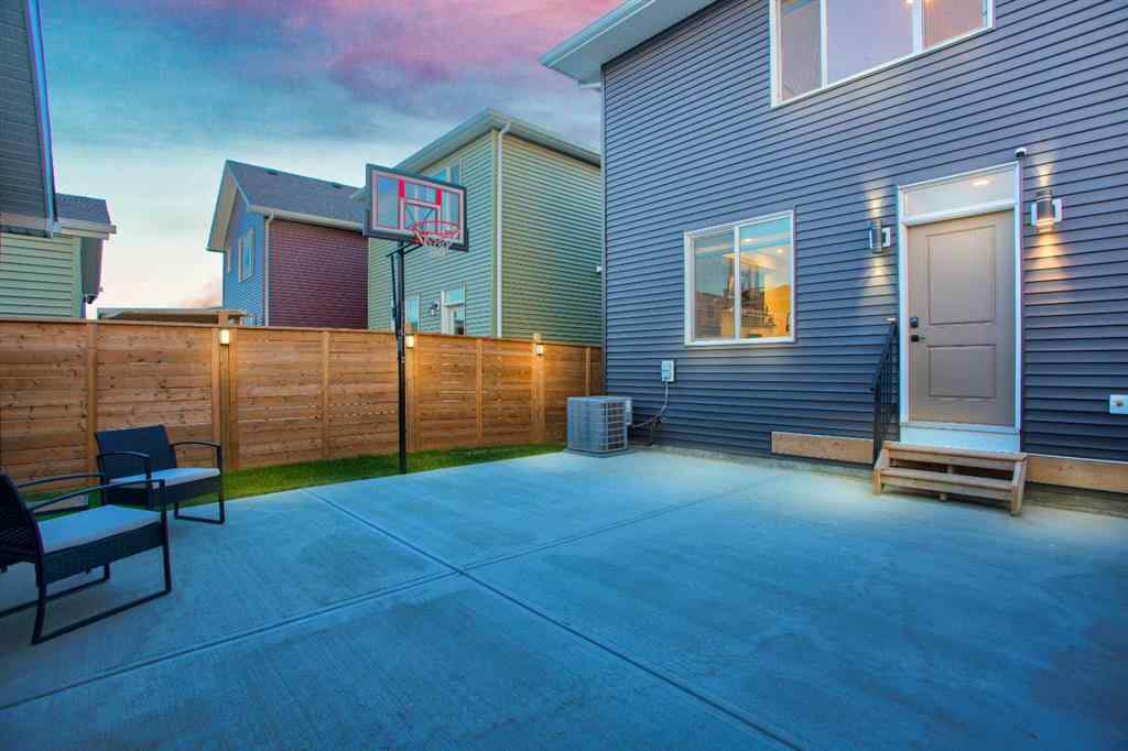 MLS® A2265836 - 210 Chelsea Heath  in Chelsea_CH Chestermere, Residential