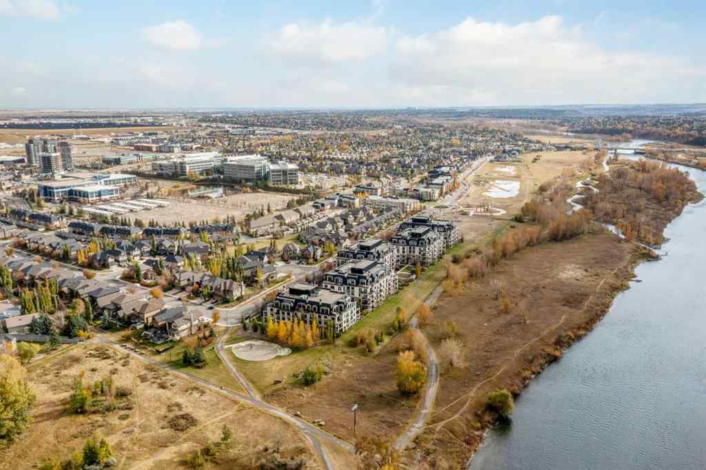 MLS® A2265837 - Unit #105 121 Quarry Way SE in Douglasdale/Glen Calgary, Residential