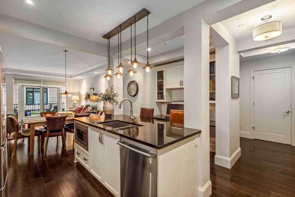 MLS® A2265837 - Unit #105 121 Quarry Way SE in Douglasdale/Glen Calgary, Residential