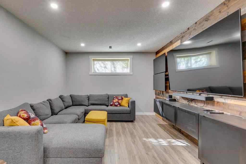 MLS® A2265840 - 144 Masters Link SE in Mahogany Calgary, Residential