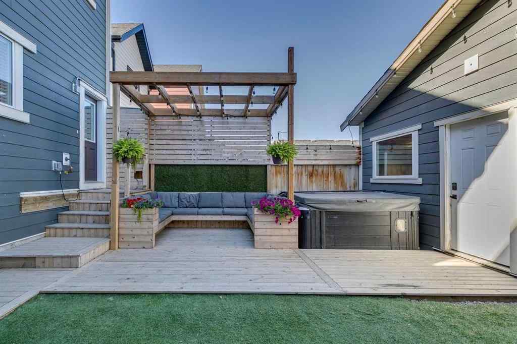 MLS® A2265840 - 144 Masters Link SE in Mahogany Calgary, Residential