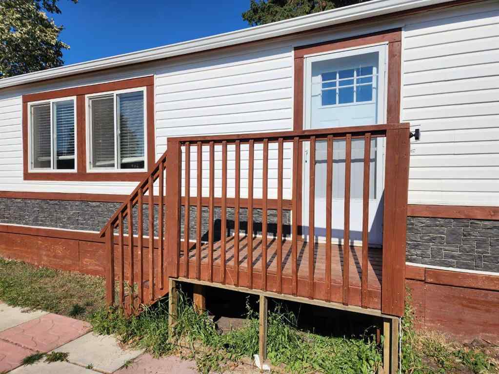 MLS® A2265843 - Unit #34 4922 Womacks Road  in Blackfalds MHP Blackfalds, Mobile