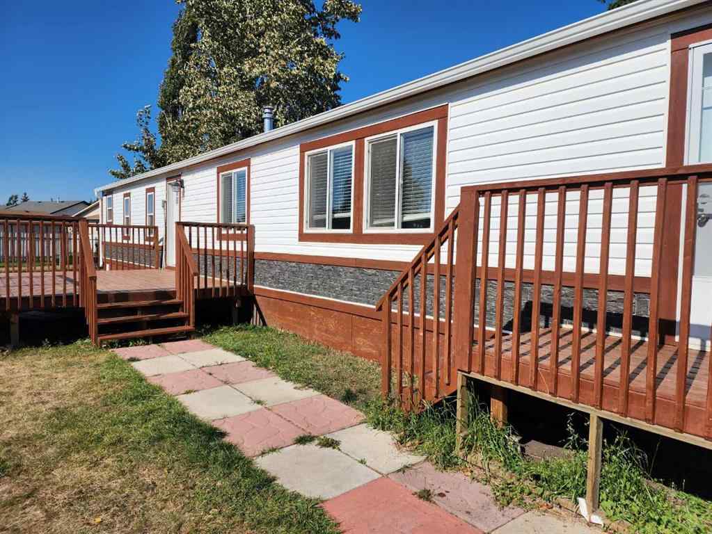 MLS® A2265843 - Unit #34 4922 Womacks Road  in Blackfalds MHP Blackfalds, Mobile