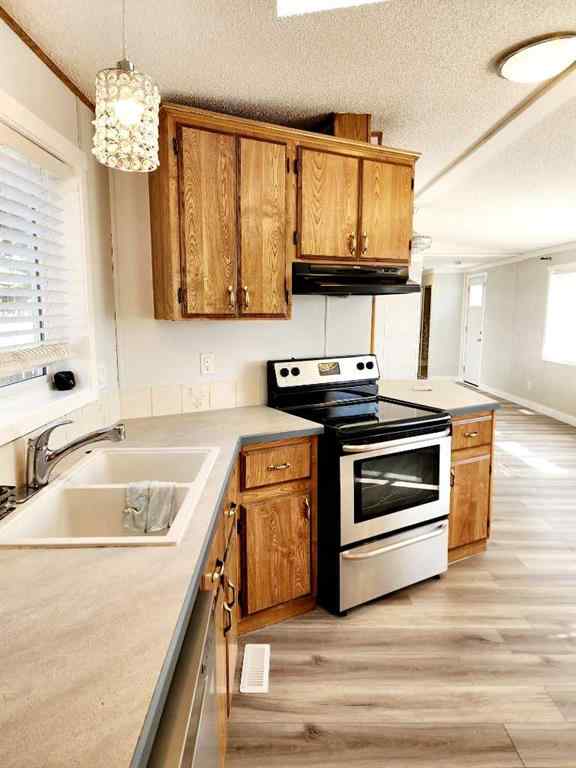 MLS® A2265843 - Unit #34 4922 Womacks Road  in Blackfalds MHP Blackfalds, Mobile