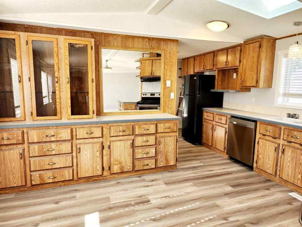 MLS® A2265843 - Unit #34 4922 Womacks Road  in Blackfalds MHP Blackfalds, Mobile