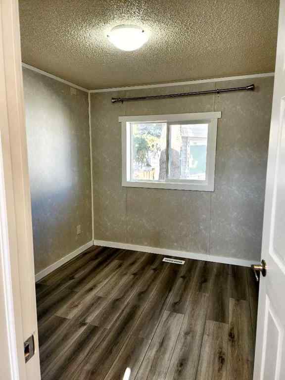 MLS® A2265843 - Unit #34 4922 Womacks Road  in Blackfalds MHP Blackfalds, Mobile