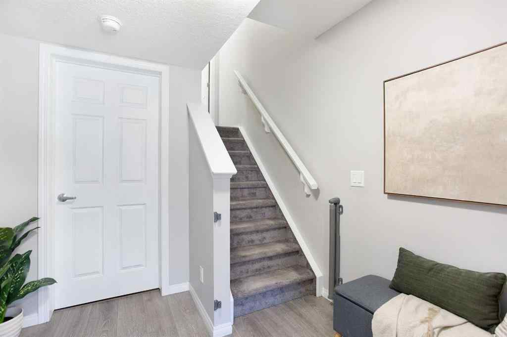 MLS® A2265844 - 214 Hillcrest Gardens SW in Hillcrest Airdrie, Residential