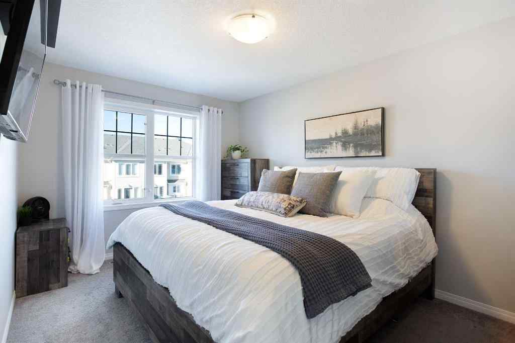 MLS® A2265844 - 214 Hillcrest Gardens SW in Hillcrest Airdrie, Residential