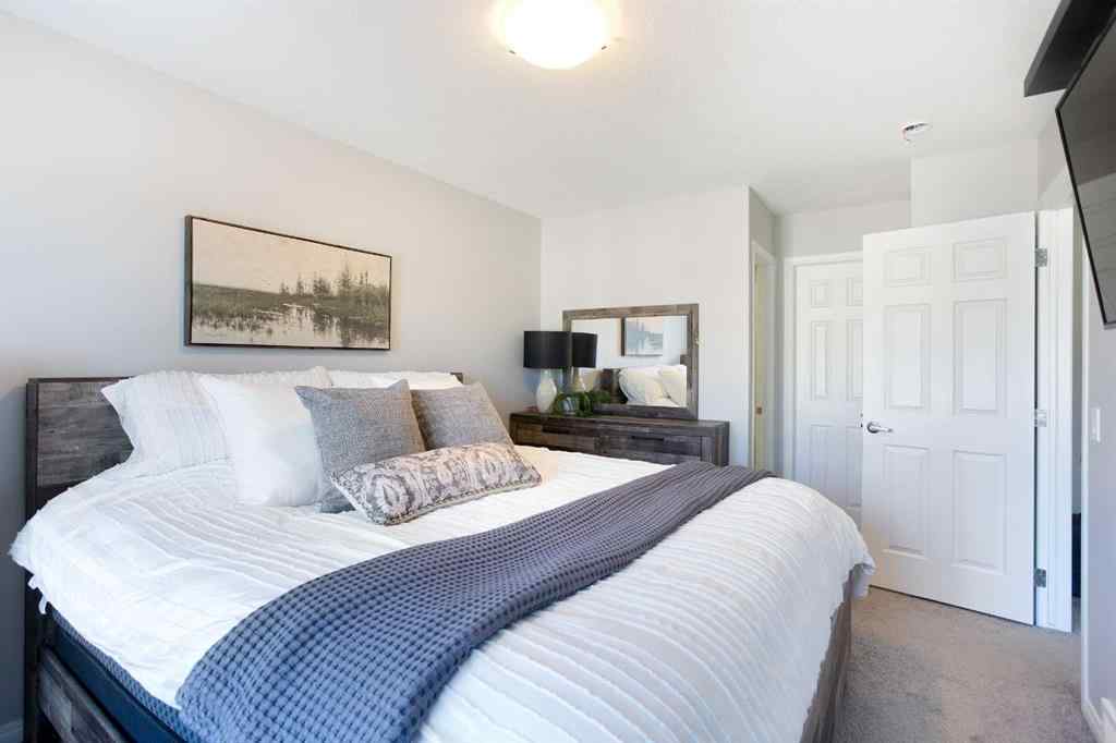 MLS® A2265844 - 214 Hillcrest Gardens SW in Hillcrest Airdrie, Residential