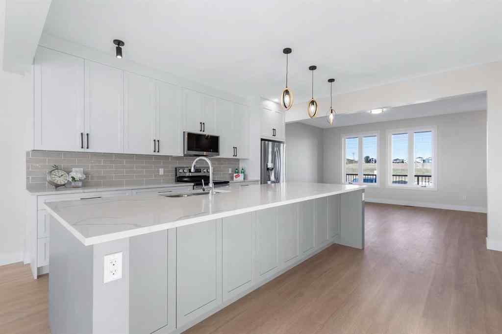 MLS® A2265845 - 1907 McCaskill Drive  in NONE Crossfield, Residential