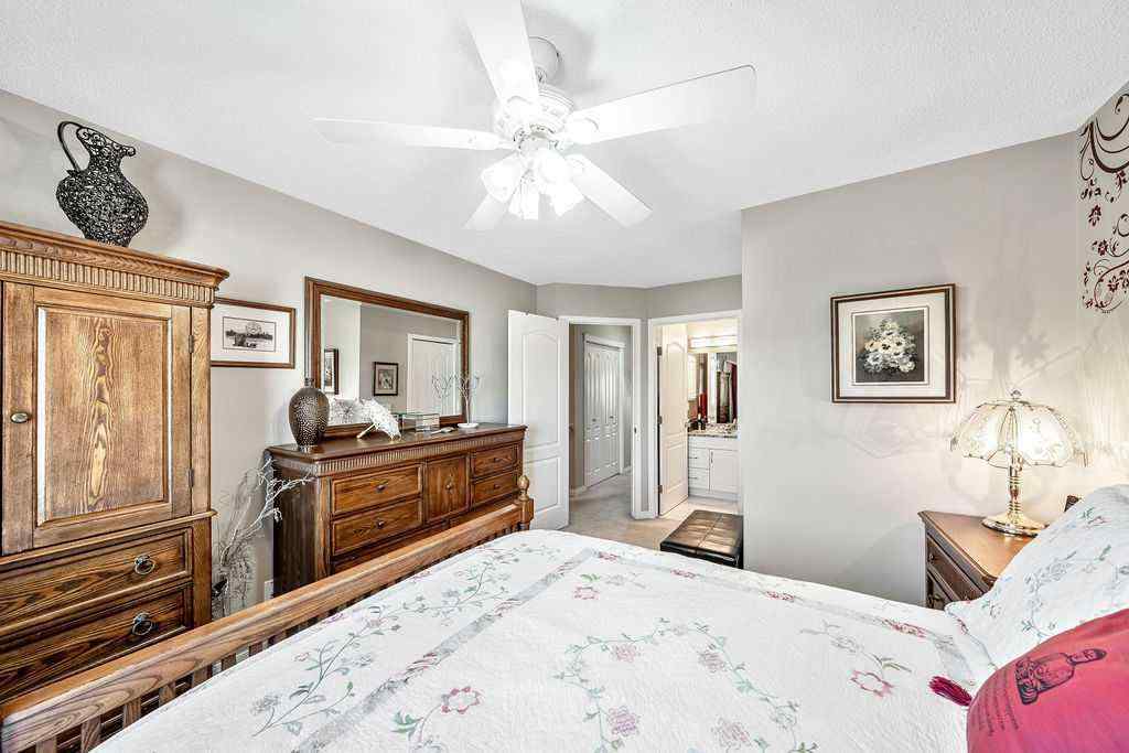 MLS® A2265848 - 143 Country Hills Gardens NW in Country Hills Calgary, Residential