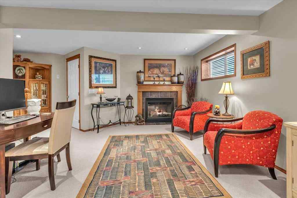 MLS® A2265851 - 20 Tuscany Ridge Green NW in Tuscany Calgary, Residential