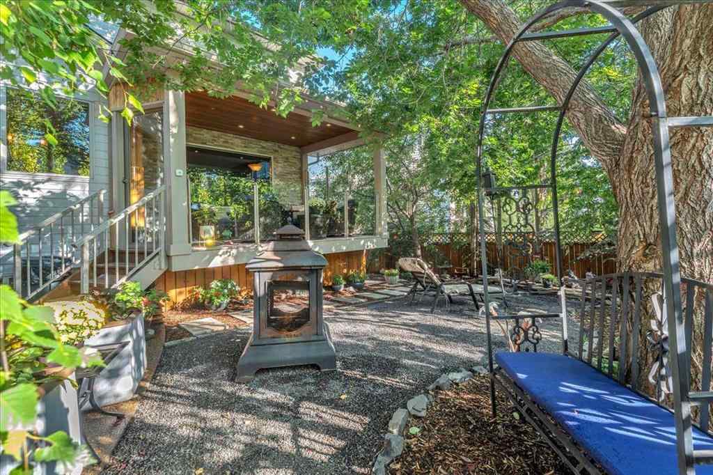 MLS® A2265851 - 20 Tuscany Ridge Green NW in Tuscany Calgary, Residential