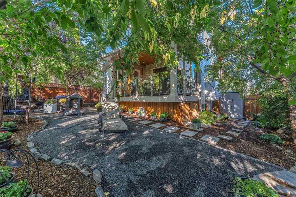 MLS® A2265851 - 20 Tuscany Ridge Green NW in Tuscany Calgary, Residential