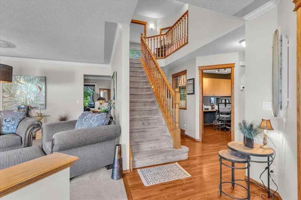 MLS® A2265851 - 20 Tuscany Ridge Green NW in Tuscany Calgary, Residential