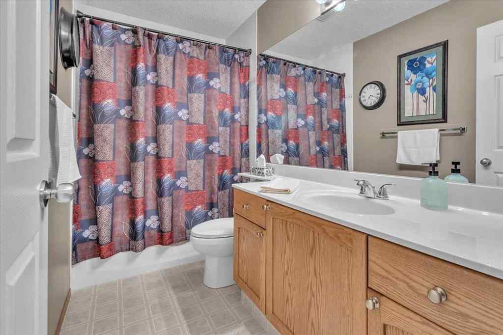 MLS® A2265851 - 20 Tuscany Ridge Green NW in Tuscany Calgary, Residential