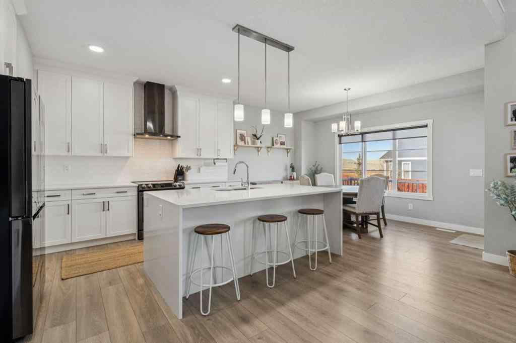 MLS® A2265853 - 504 Creekrun Lane SW in Cobblestone Creek Airdrie, Residential