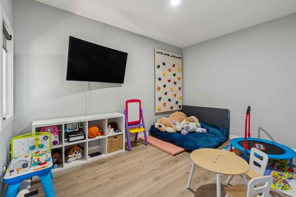 MLS® A2265853 - 504 Creekrun Lane SW in Cobblestone Creek Airdrie, Residential