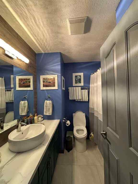 MLS® A2265854 - 6315 41 Street  in Parkview Estates Lloydminster, Residential