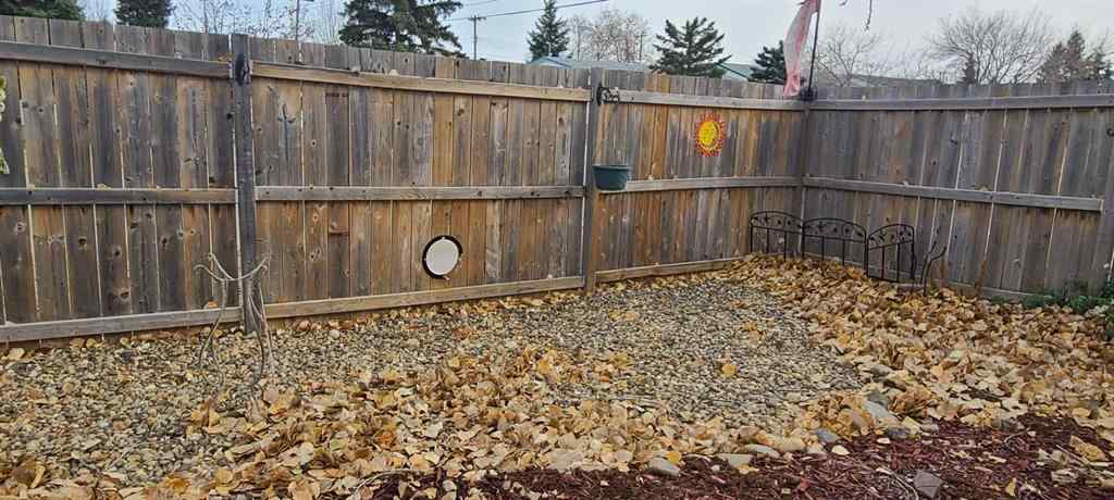 MLS® A2265855 - 4601 50 Avenue  in NONE Grimshaw, Residential