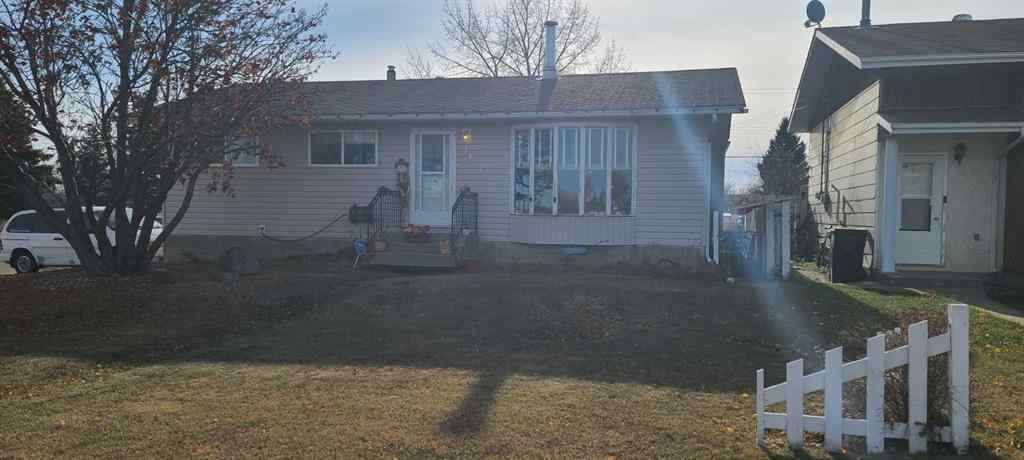 MLS® A2265855 - 4601 50 Avenue  in NONE Grimshaw, Residential