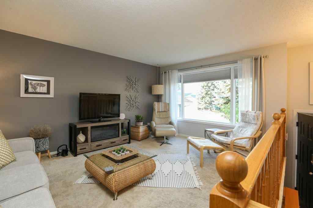 MLS® A2265861 - 43 Sherwood Boulevard W in Ridgewood Lethbridge, Residential