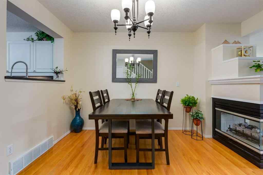 MLS® A2265864 - 1532 34 Avenue SW in South Calgary Calgary, Residential