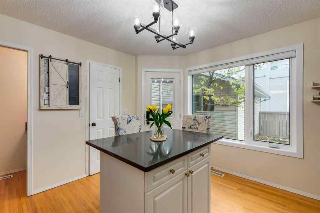 MLS® A2265864 - 1532 34 Avenue SW in South Calgary Calgary, Residential