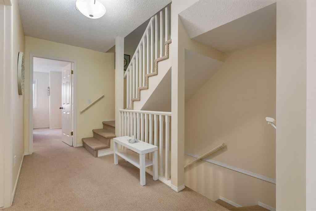 MLS® A2265864 - 1532 34 Avenue SW in South Calgary Calgary, Residential