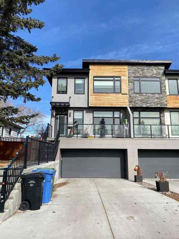 MLS® A2265865 - 2312 Westmount Road NW in West Hillhurst Calgary, Residential
