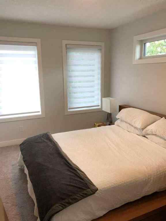 MLS® A2265865 - 2312 Westmount Road NW in West Hillhurst Calgary, Residential