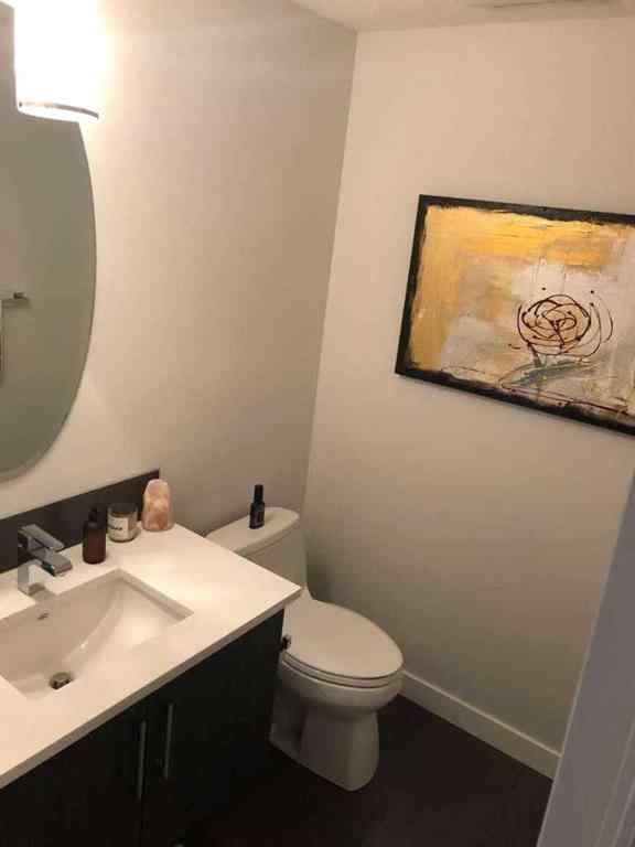 MLS® A2265865 - 2312 Westmount Road NW in West Hillhurst Calgary, Residential