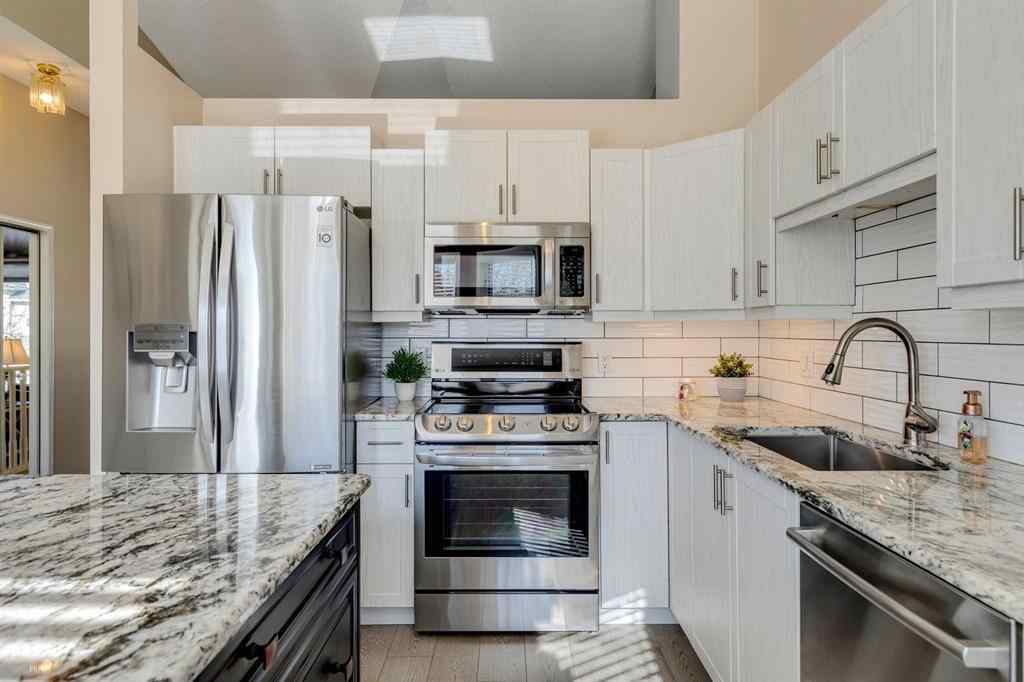 MLS® A2265866 - 19 Sunlake Gardens SE in Sundance Calgary, Residential