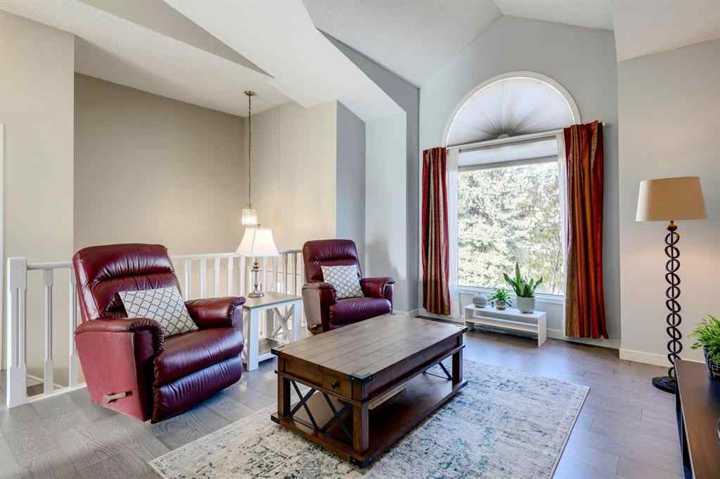 MLS® A2265866 - 19 Sunlake Gardens SE in Sundance Calgary, Residential