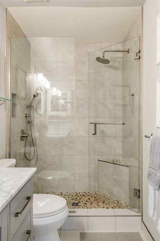 MLS® A2265866 - 19 Sunlake Gardens SE in Sundance Calgary, Residential