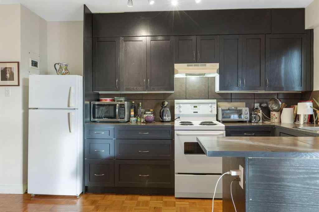 MLS® A2265869 - Unit #404 1027 12 Avenue SW in Beltline Calgary, Residential