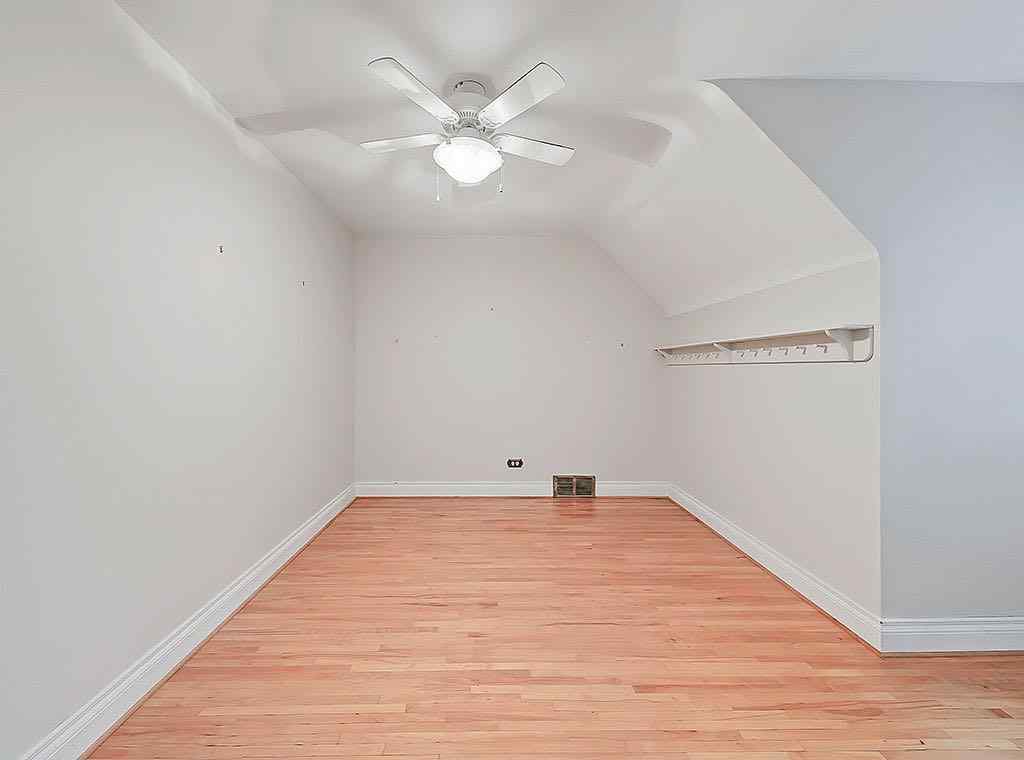 MLS® A2265871 - 2540 32 Avenue SW in Richmond Calgary, Residential