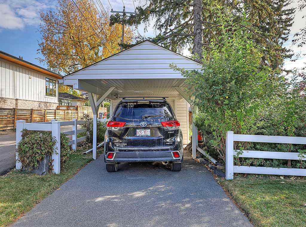 MLS® A2265871 - 2540 32 Avenue SW in Richmond Calgary, Residential