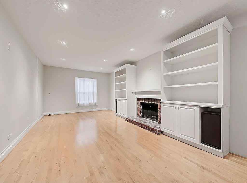 MLS® A2265871 - 2540 32 Avenue SW in Richmond Calgary, Residential